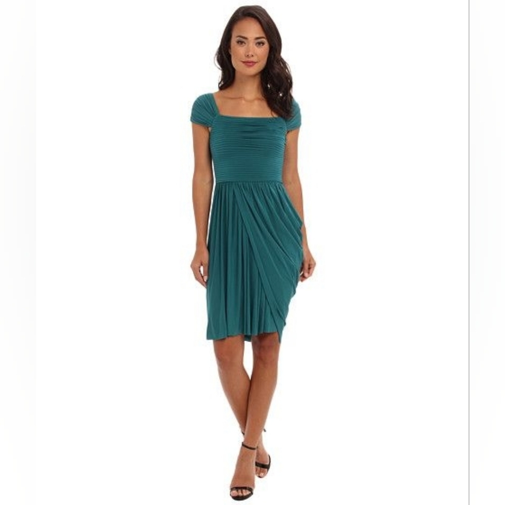 Elegant Teal Evening Dress